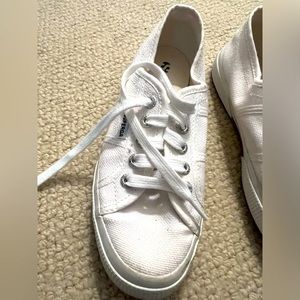 Superga white canvas sneakers size 6
